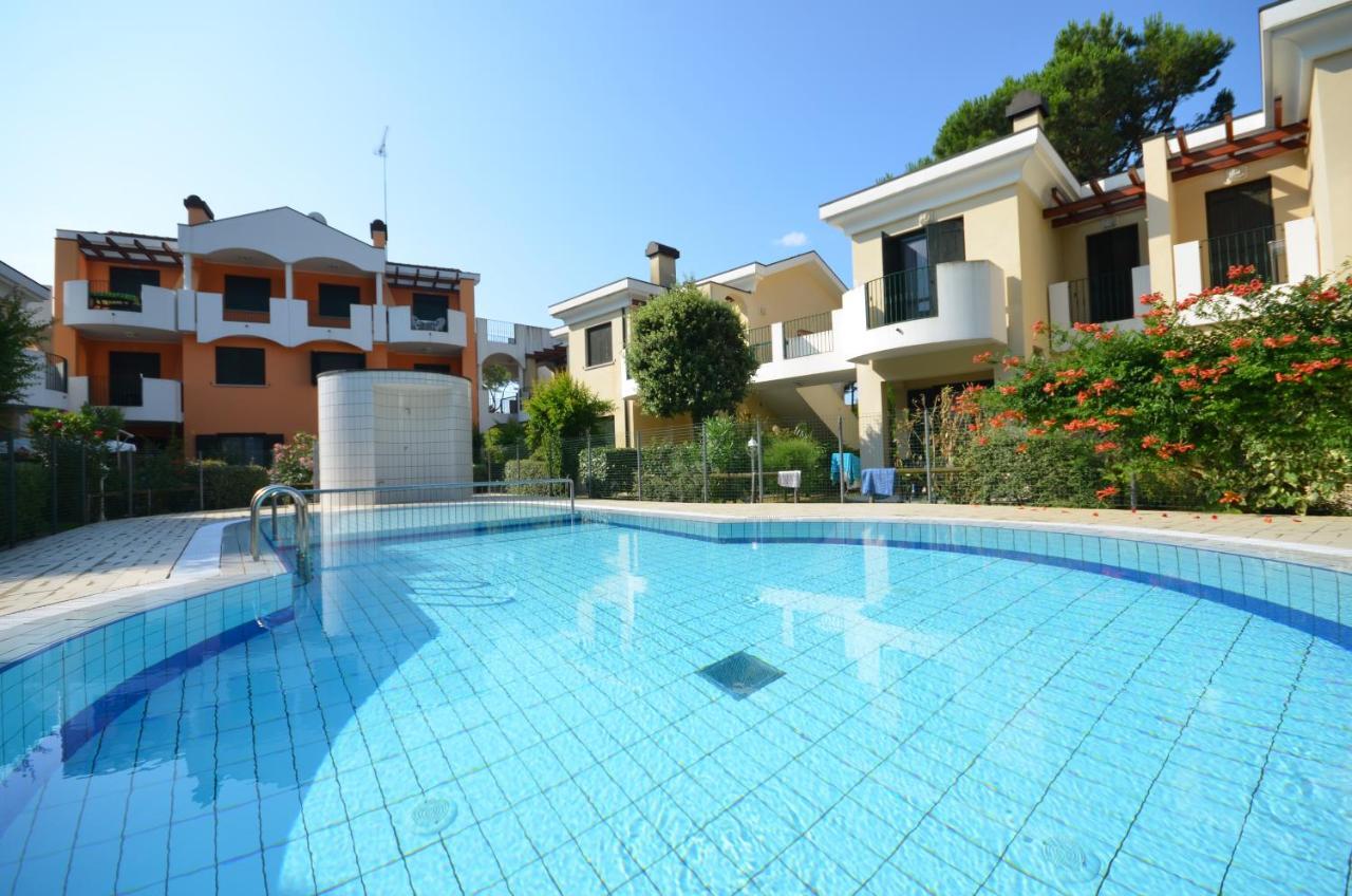 Villaggio Clio Bibione Dış mekan fotoğraf